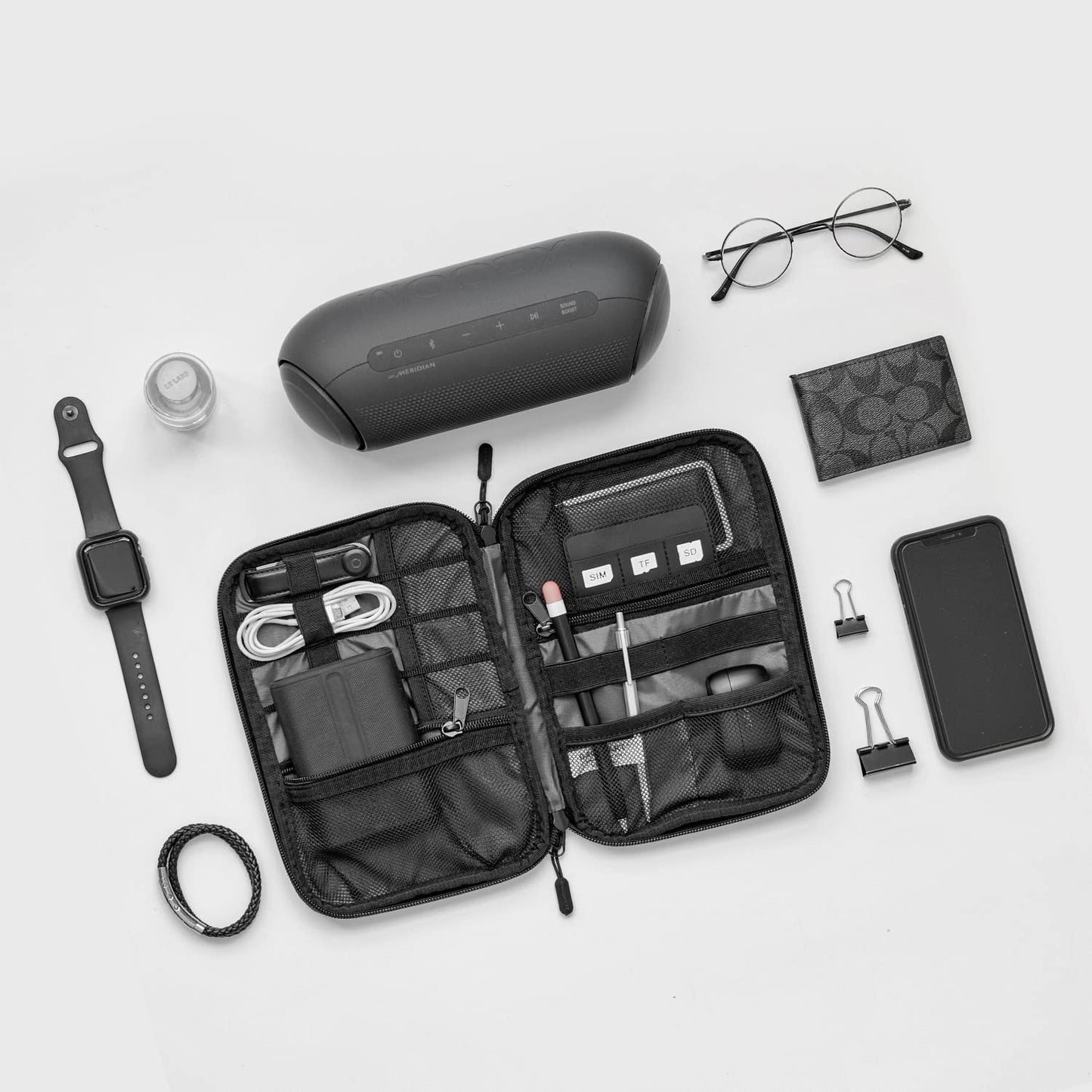 Electronics Travel Organizer Case, Tech Accessories Cord Storage Bag for Phone, Power Bank, SD Card, Cables, Black
