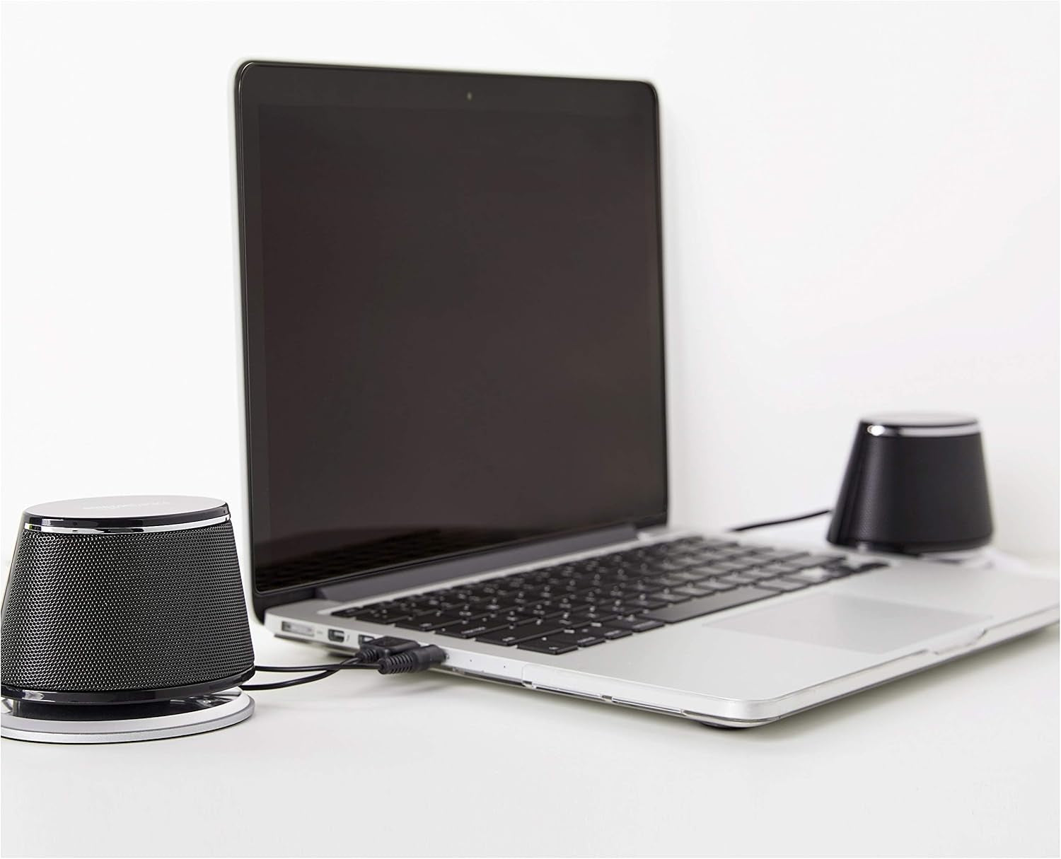 Stereo 2.0 Speakers for PC or Laptop, 3.5Mm Aux Input, Usb-Powered, 1 Pair, Black