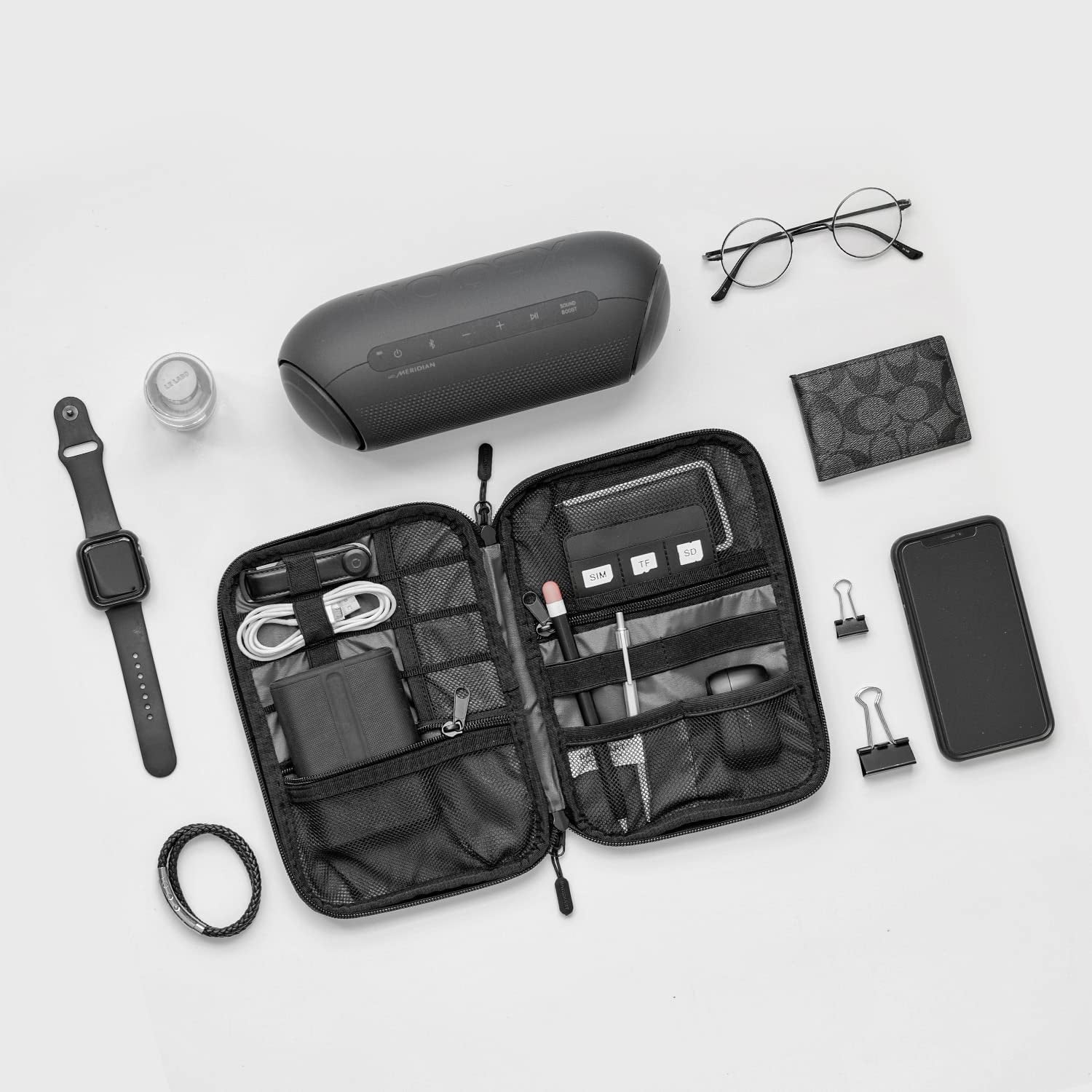 Electronics Travel Organizer Case, Tech Accessories Cord Storage Bag for Phone, Power Bank, SD Card, Cables, Black